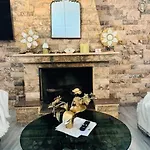 Holiday home 5Bd Sea View Beachfront House Semi Private Beach *