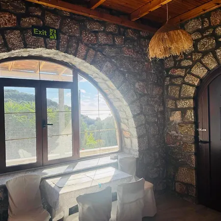 Vakantiehuis Mani Sea View Beachfront House Vathia